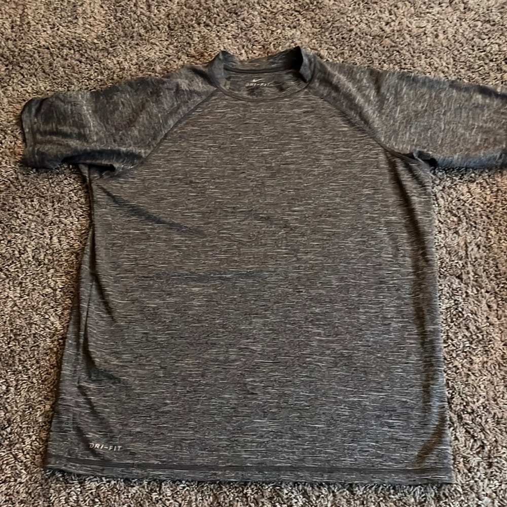 Nike Dri fit men’s t-shirt size medium